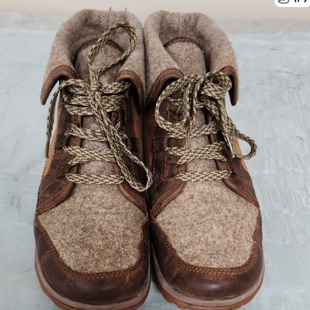 Chaco Brown and Tan Shoes